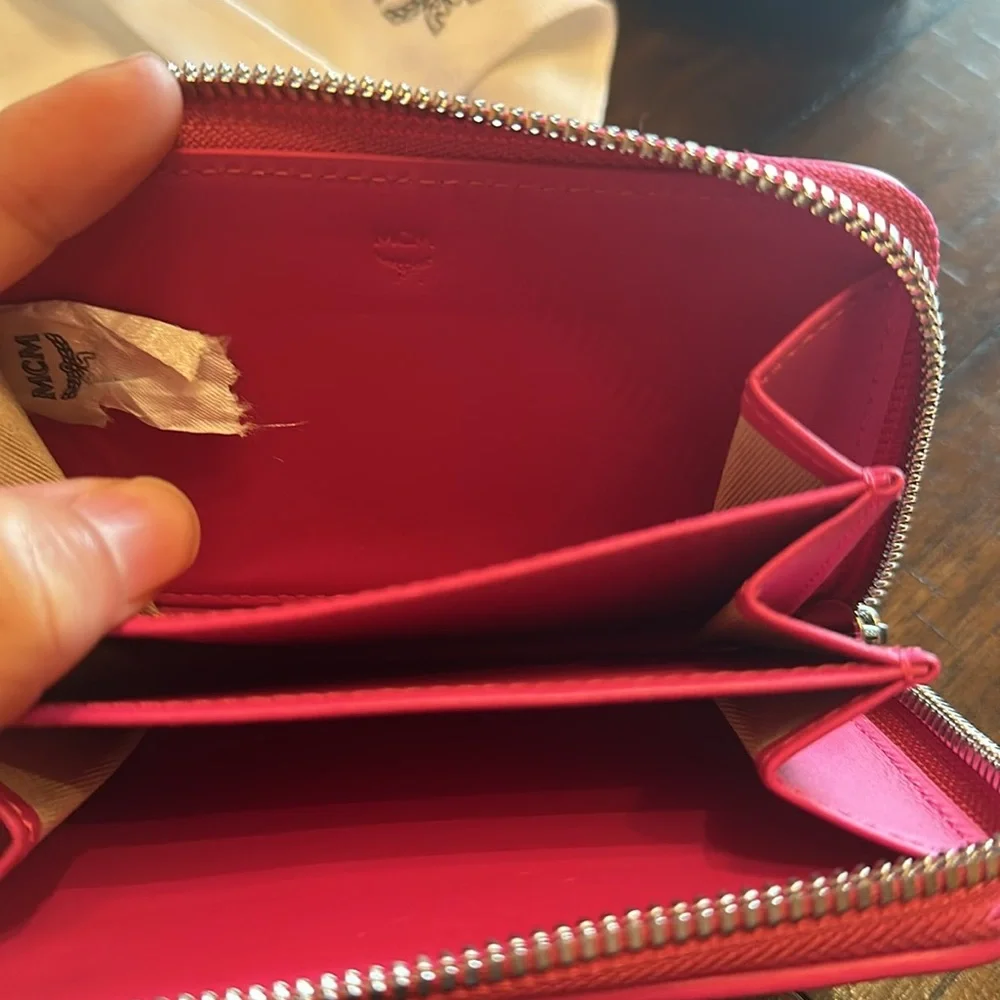 Woman’s wallet - Picture 5 of 6